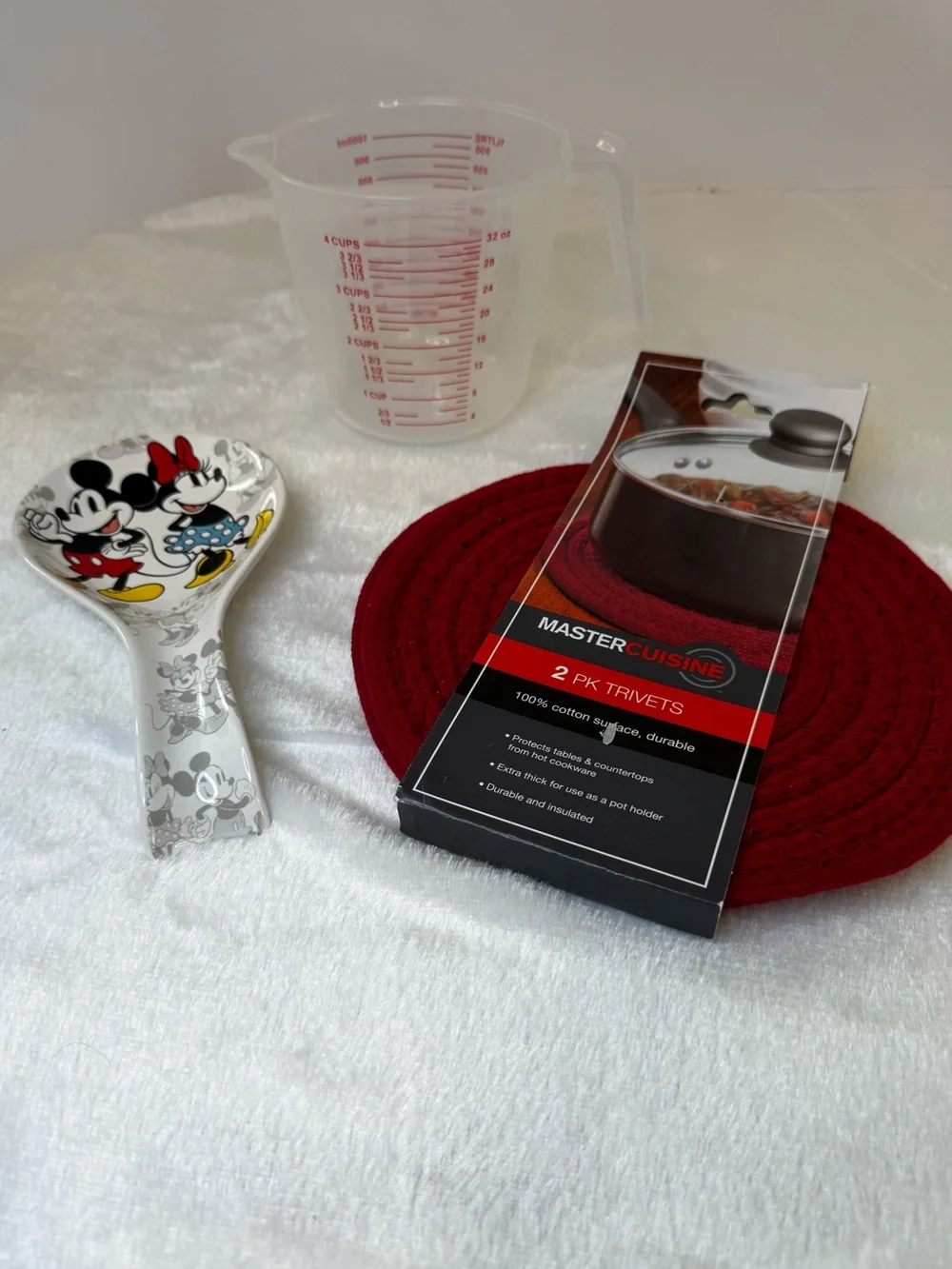 Disney Mickey Mouse Kitchen Trivets, Mickey Spoon Rest 4 Cup Measuring NWT